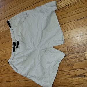Columbia GRT Shorts Mens L Beige Belted Cargo Hiking Athletic Outdoor